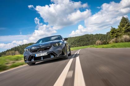 Test: BMW M5 PHEV 727Ps