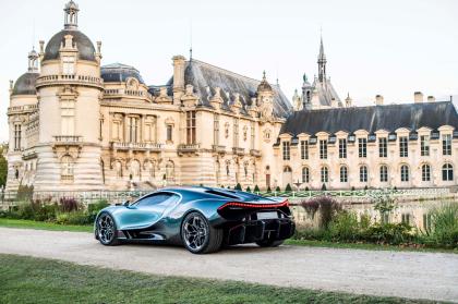 Ποια σχέδια απέρριψε η Bugatti κατά την εξέλιξη της Tourbillon; [+video]