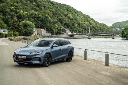 Ντεμπούτο του BYD Seal 06 DM-i στην Ευρώπη