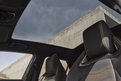 Όλα όσα θέλεις να μάθεις για το νέο Toyota C-HR