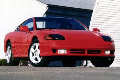 Επιστρέφει η Dodge Stealth ως SUV;