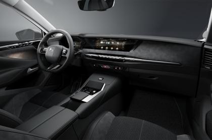 H DS Automobiles ανανεώνει το DS 4 και το ονομάζει N°4