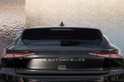 H DS Automobiles ανανεώνει το DS 4 και το ονομάζει N°4