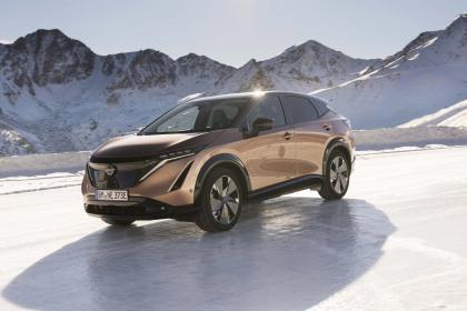 H Nissan δοκιμάζει το e-4ORCE