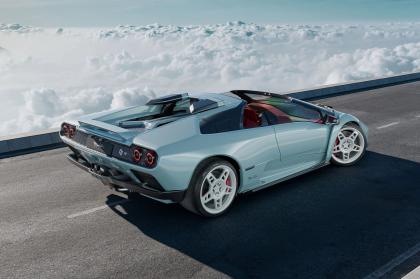 Καταπληκτικό restomod της Lamborghini Diablo Roadster