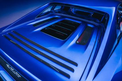 H Evoluto Automobili έκανε restomod την Ferrari F355