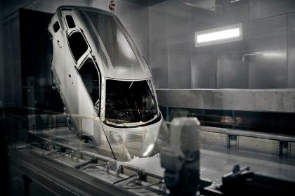 Δείτε πως κατασκευάζεται το νέο Explorer στο Κέντρο Ηλεκτρικών Οχημάτων της Ford στην Κολωνία