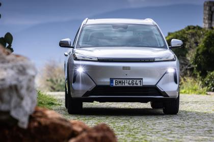 Πρώτη επαφή με το νέο Geely Starray EM-i