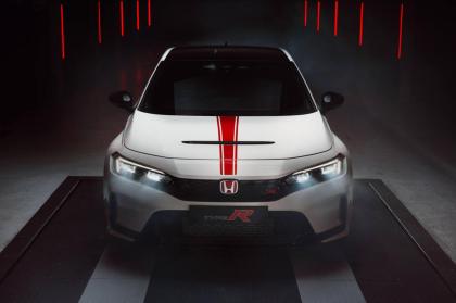 H Honda αφήνει υπόνοιες για ηλεκτρικό Type R
