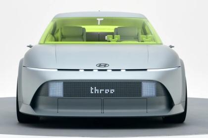 H Hyundai παρουσιάζει τον προάγγελο του Ioniq 3