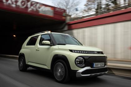 Οδηγούμε στην Ελλάδα το νέο Hyundai Inster