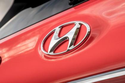 Διέρρευσαν οι πρώτες φωτογραφίες από το Hyundai Ioniq 2