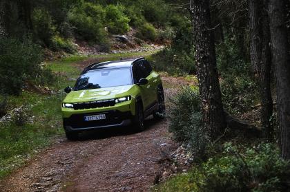 Οδηγούμε στην Ελλάδα το νέο Jeep Compass (+Τιμές)
