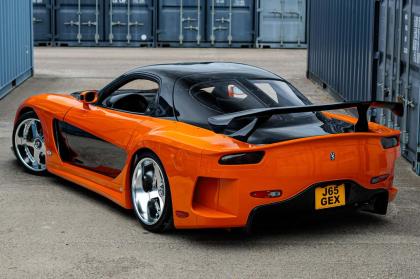Πουλήθηκε το Mazda RX-7 του Fast & Furious σε δημοπρασία