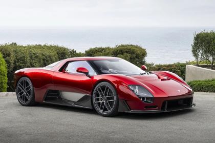 Το πρώτο supercar της McLaren με χειροκίνητο κιβώτιο ταχυτήτων μετά από 34 χρόνια
