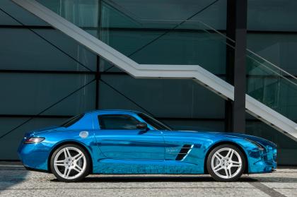 Η Mercedes-AMG ετοιμάζει τον διάδοχο της SLS Electic Drive