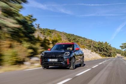 300Ps για το νέο MINI Countryman John Cooper Works