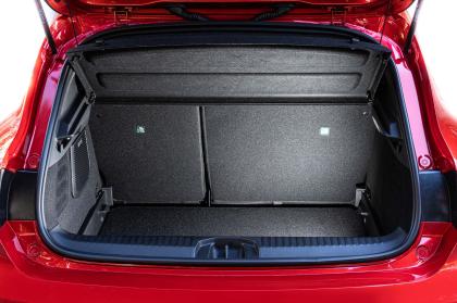 Test: Mitsubishi Colt HEV 143Ps