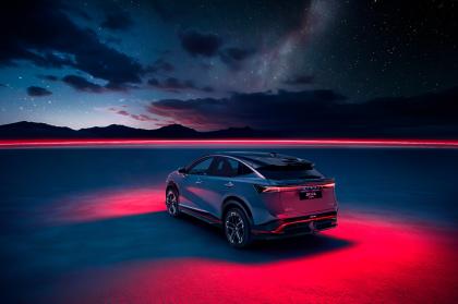 Ξεκινούν οι προπαραγγελίες για το νέο Nissan Ariya Nismo