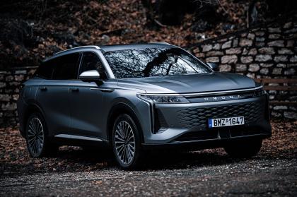 Πρεμιέρα στην Ελλάδα για τα Omoda 5 SHS-H και Omoda 9 SHS-P AWD