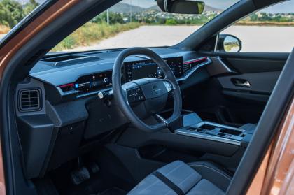 Test: Opel Grandland 1.2 Hybrid 145Ps
