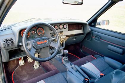 Το Peugeot 205 κλείνει τα 40