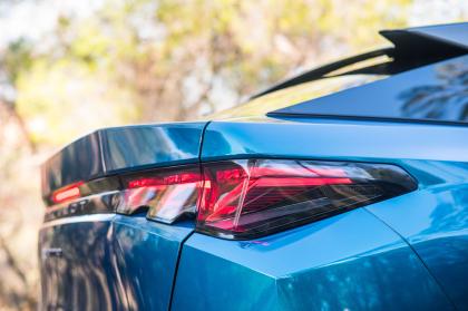 Test: Peugeot E-3008 73kWh 210Ps