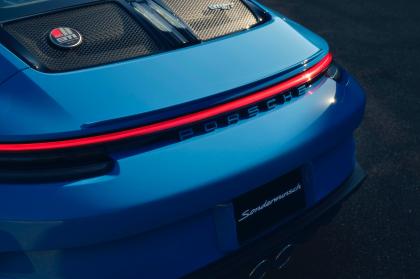 Η Porsche πατεντάρει εξάχρονο κινητήρα