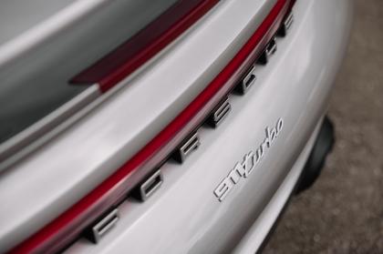 H επόμενη γενιά της Porsche 911 Turbo θα είναι υβριδική