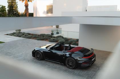 Ισχυρότερη, ταχύτερη και βαρύτερη η νέα Porsche 911 Turbo S