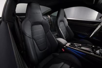 Ισχυρότερη, ταχύτερη και βαρύτερη η νέα Porsche 911 Turbo S