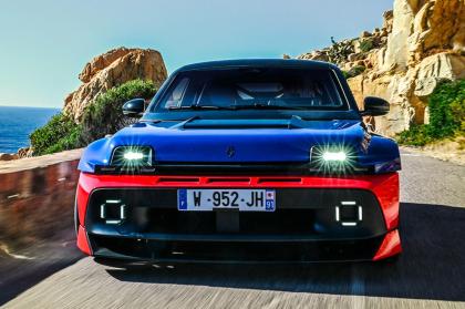 Δείτε το Renault 5 Turbo 3E να καίει λάστιχα [+video]