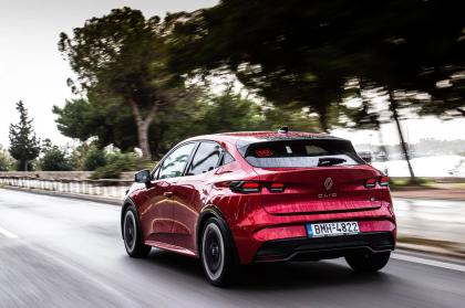 Πρώτη επαφή με το νέο Renault Clio