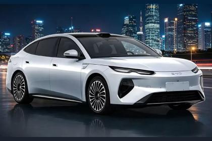 BYD Seal 08: Νέα μεγάλη fastback λιμουζίνα με έως 703 ίππους και αυτονομία άνω των 1.000km 