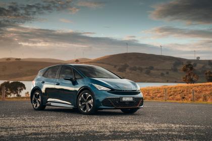 Το CUPRA Born με νέες χαμηλότερες τιμές 