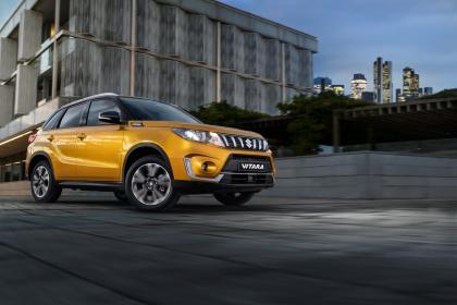 Τριπλή πρωτιά της Suzuki για τον Δεκέμβριο