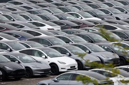 Καταρρέουν οι πωλήσεις της Tesla σε δύο από τις μεγαλύτερες αγορές της Ευρώπης