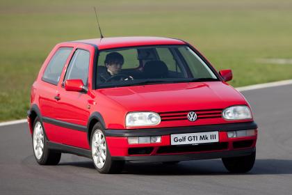Η VW και το μυστικό πίσω από τα ελαστικά 195/65R15