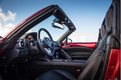 Mazda MX-5 RF 1.5 Skyactiv G 132Ps