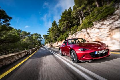 Mazda MX-5 RF 1.5 Skyactiv G 132Ps