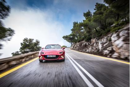 Mazda MX-5 RF 1.5 Skyactiv G 132Ps