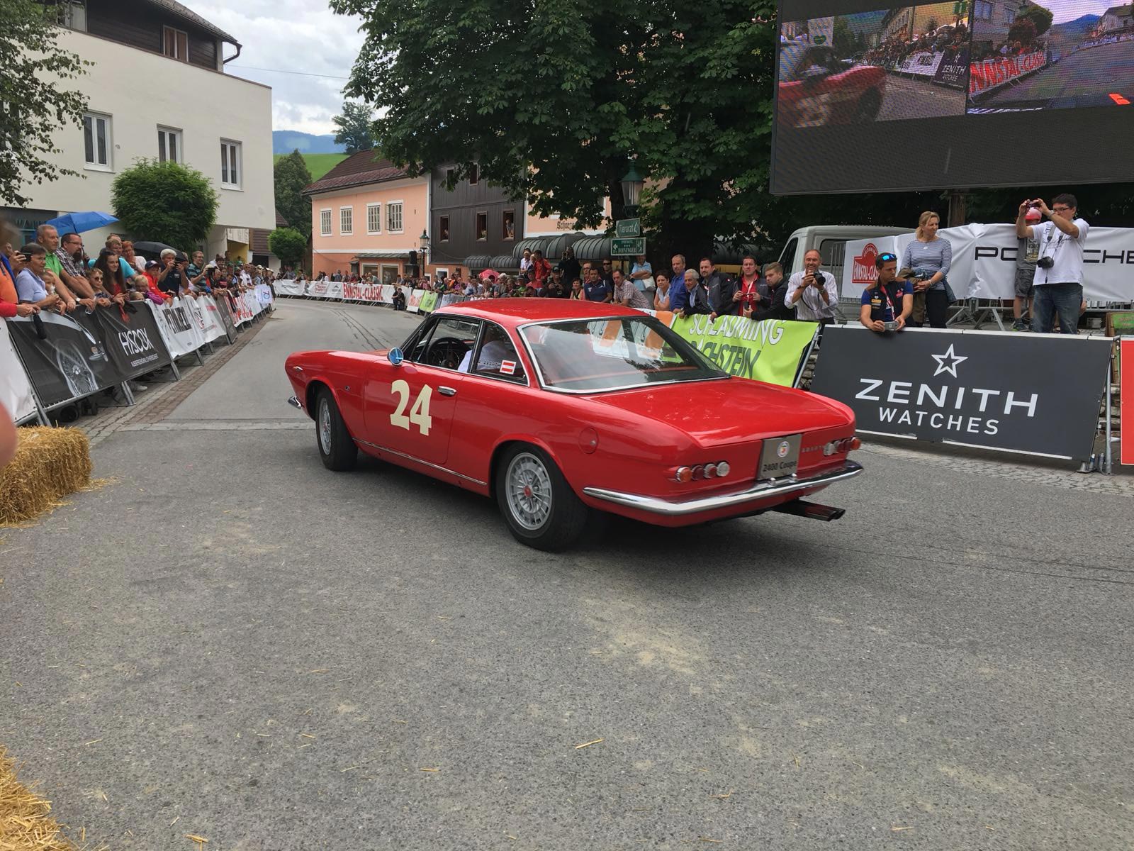 Abarth 2400 Coupé Allemano