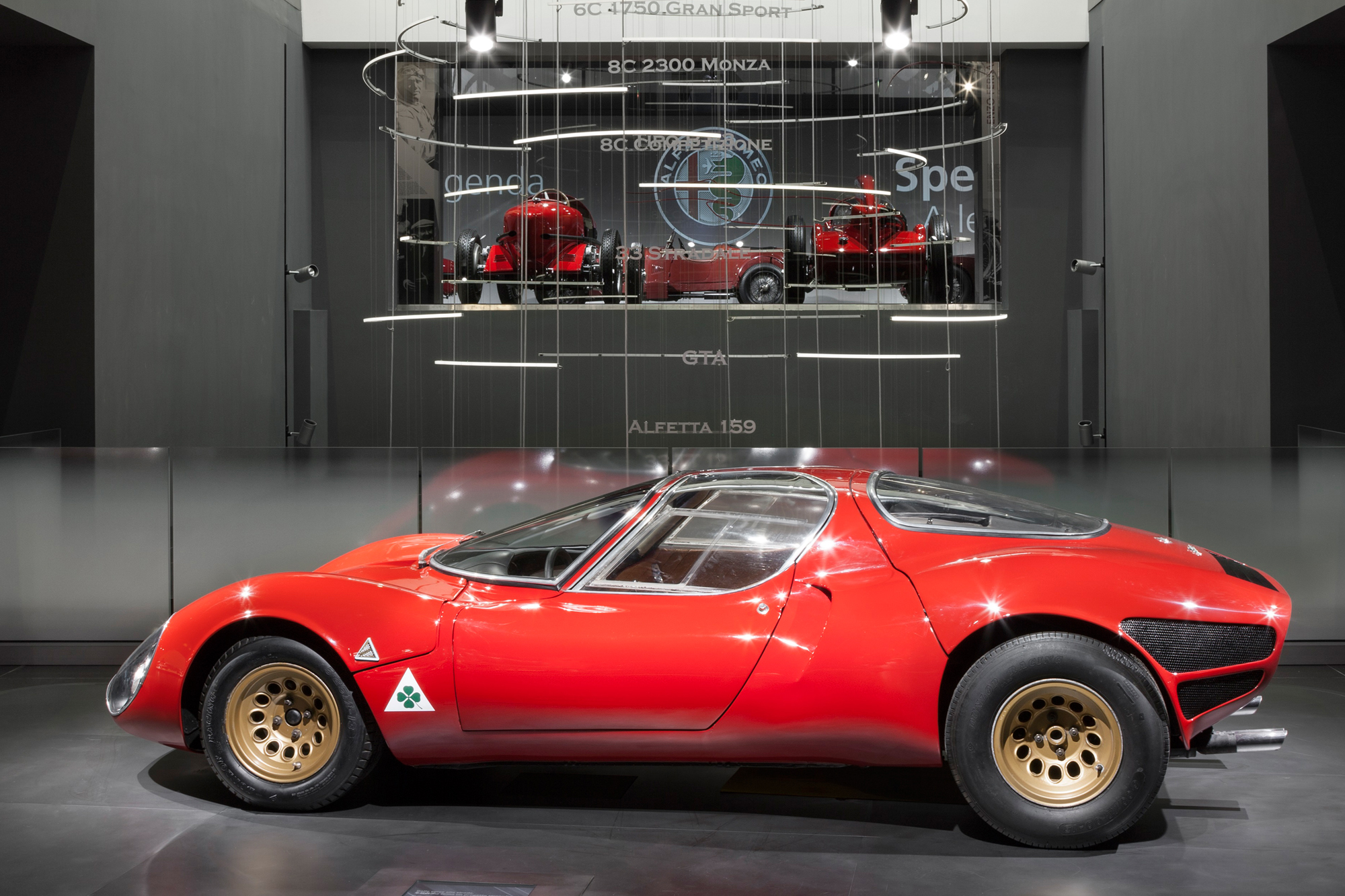 Alfa Romeo: Η 33 Stradale γίνεται 55 ετών