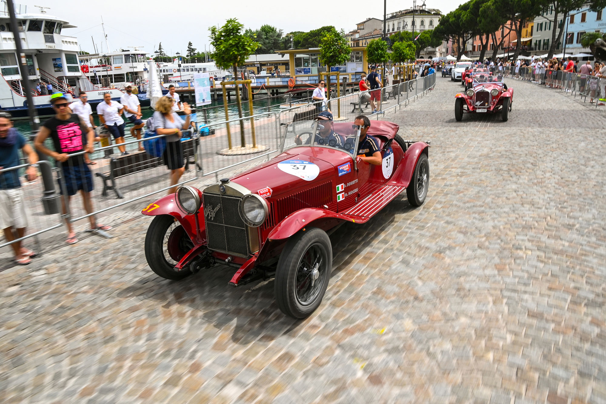 Νίκη της Alfa Romeo στο Mille Miglia