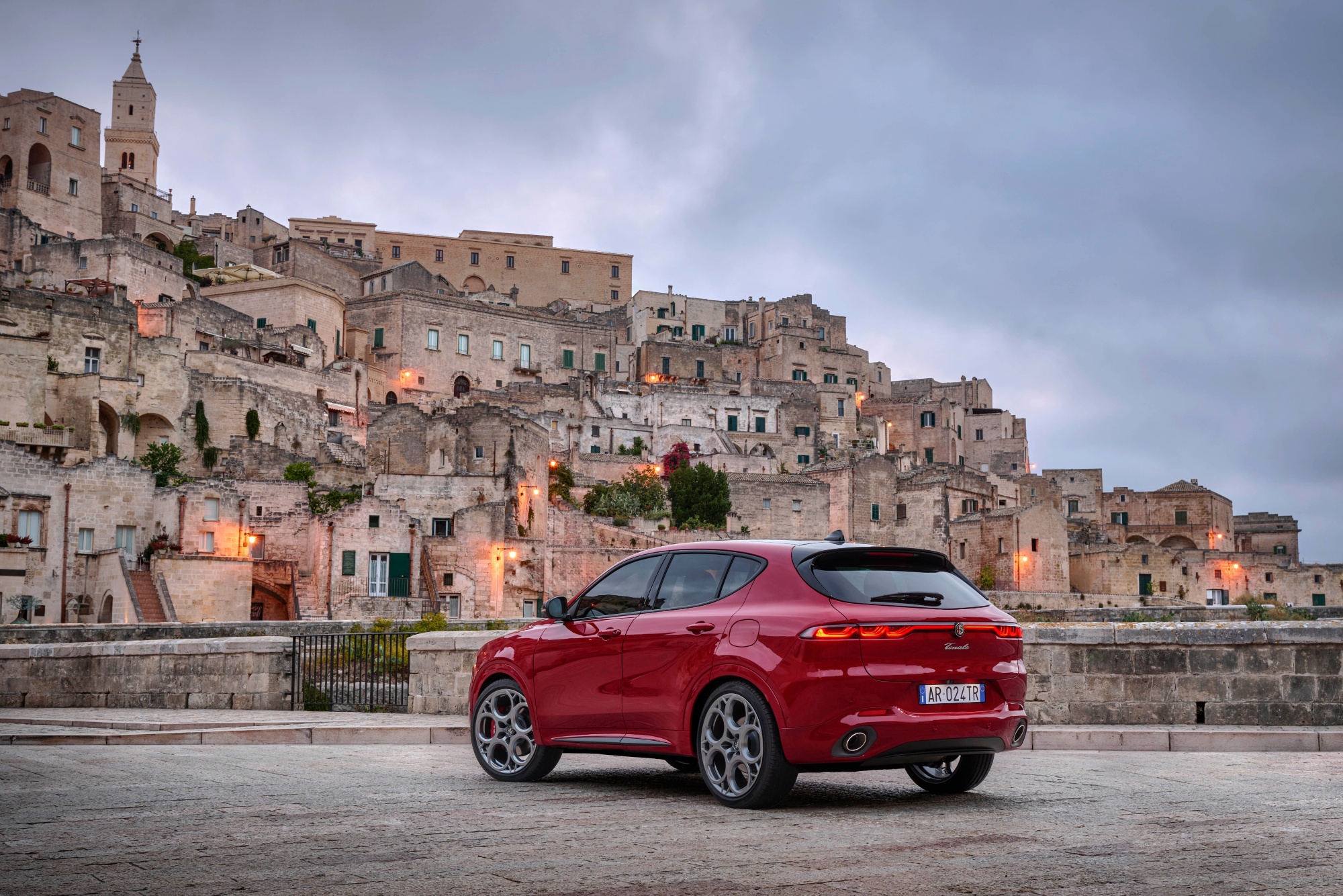 Alfa Romeo: Nέες ειδικές εκδόσεις «Tributo Italiano» για Tonale, Giulia και Stelvio