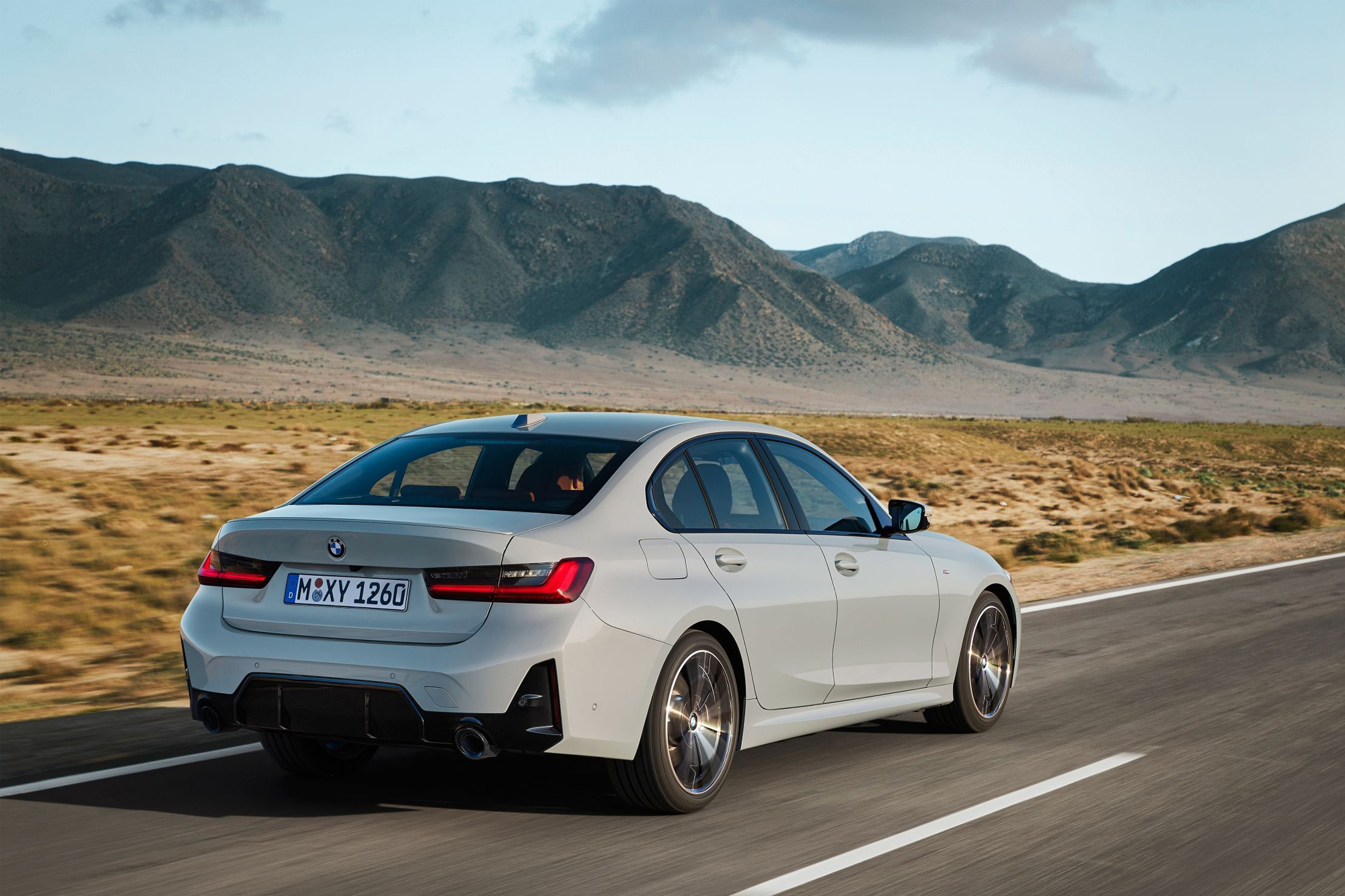 Επίσημο: Η νέα BMW Σειρά 3 sedan και touring