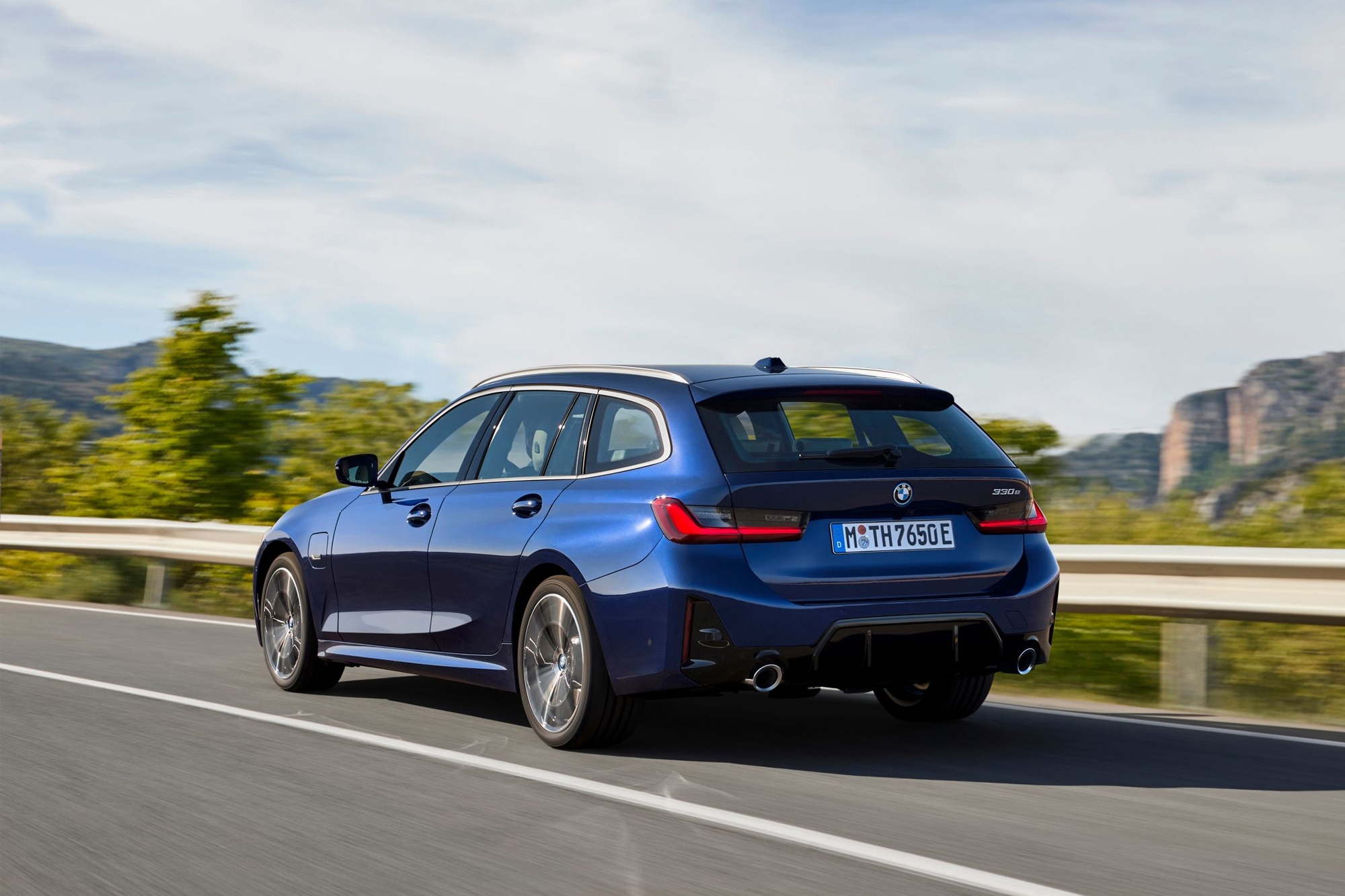 Επίσημο: Η νέα BMW Σειρά 3 sedan και touring