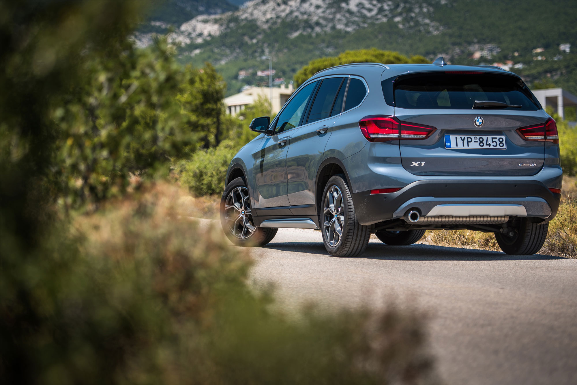 BMW X1 sDrive 18i 140PS