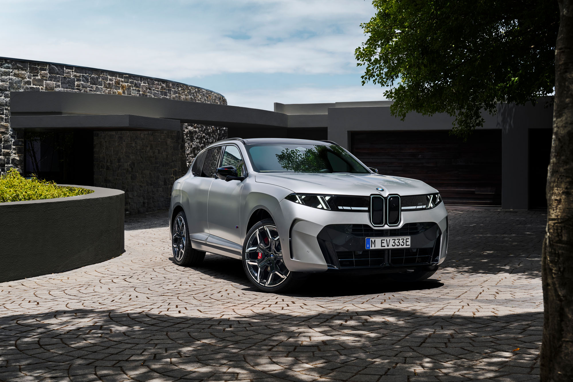 Η νέα BMW X5 ξεκινά στην Ελλάδα από 109.900 ευρώ 