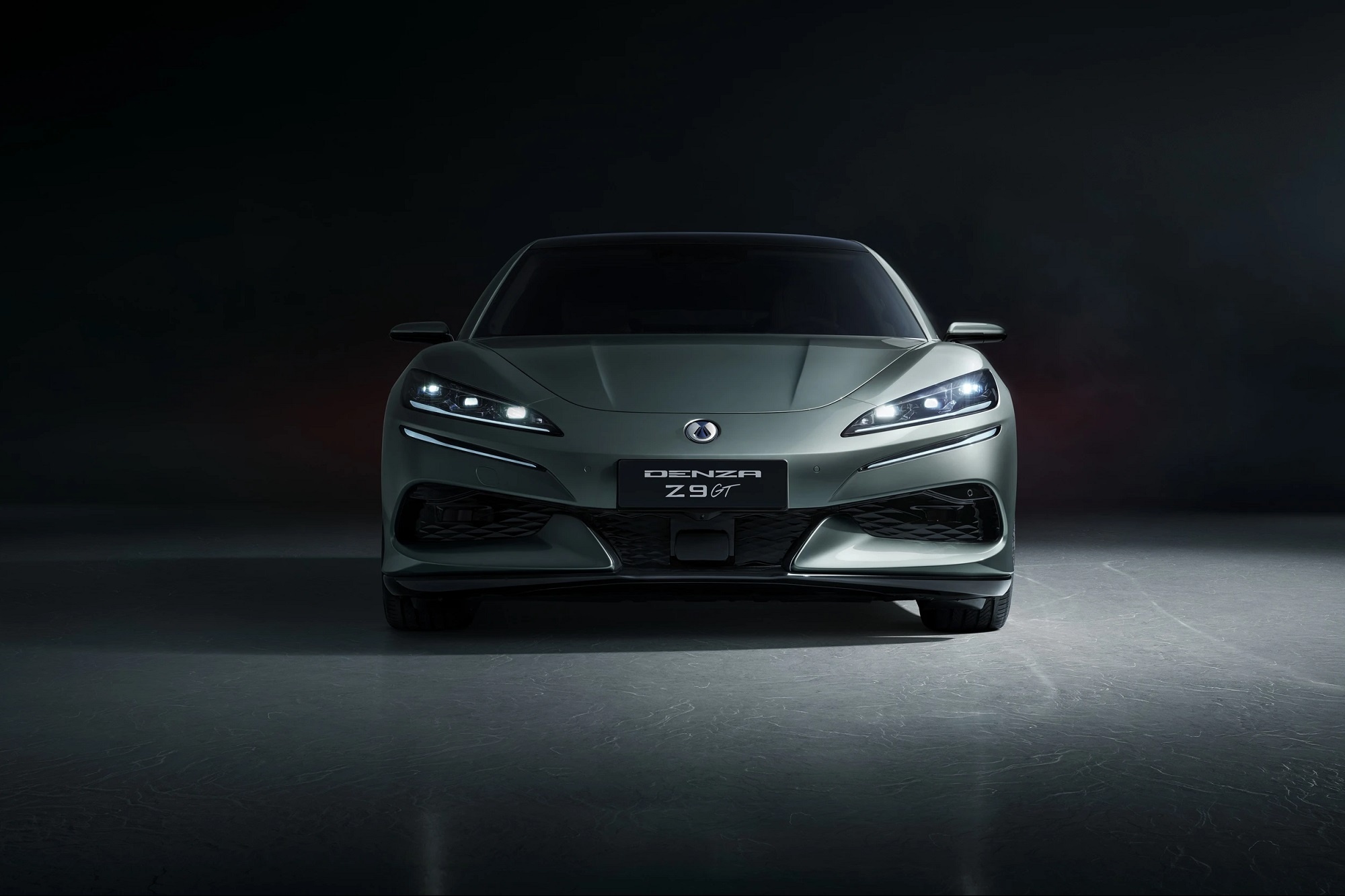 Denza Z9GT: Φορτίζει σε 5-10 λεπτά και έρχεται Ευρώπη 